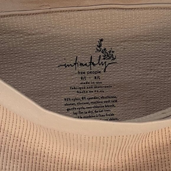 Free People Intimately crop top - Picture 3 of 5
